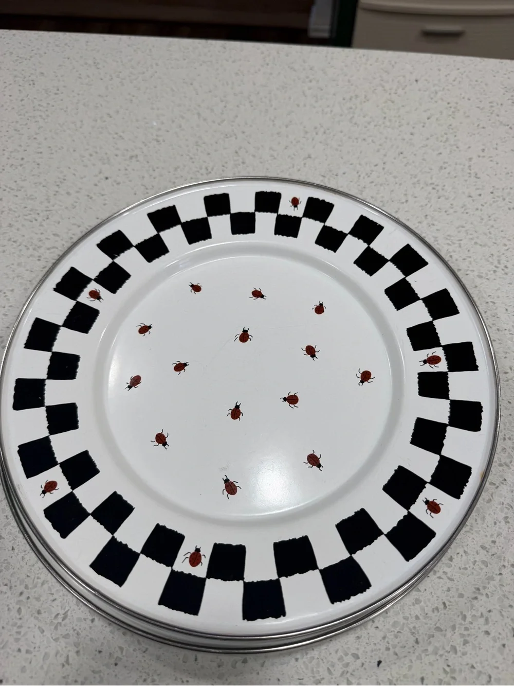 Checkerboard Accent Dinner Plates in White and Black with Red Dot Pattern